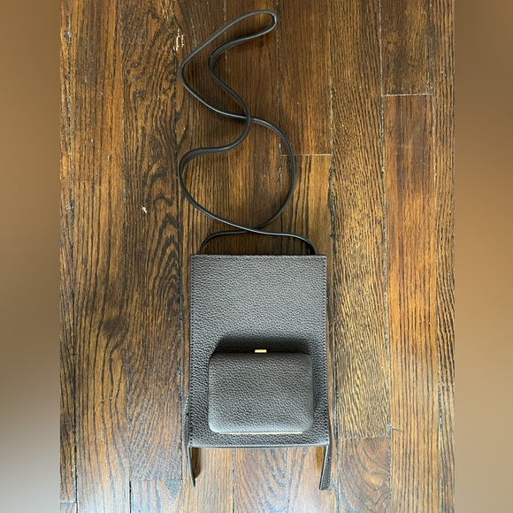 Lutz Morris Parker Crossbody - Picture 4 of 4